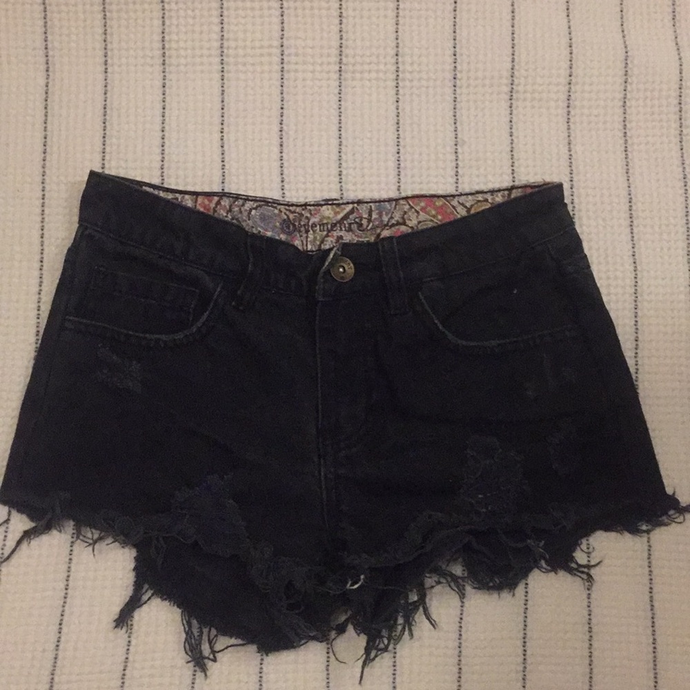 Element - Black distressed booty shorts